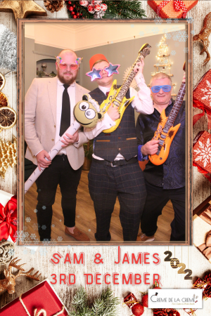 Magic Mirror Hire  - Photo 3