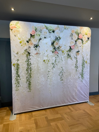 Magic Mirror Hire  - Photo 14