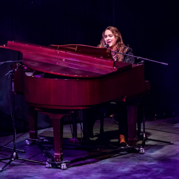 AnitaPianistSinger