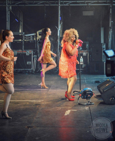Dancers and Ballerinas - Photo 6