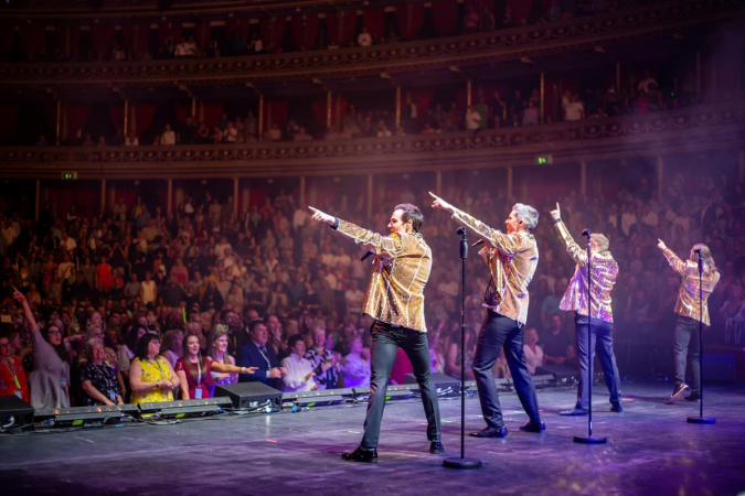 Matt Pagan - BGT Winner 2014 (Collabro) - Photo 9