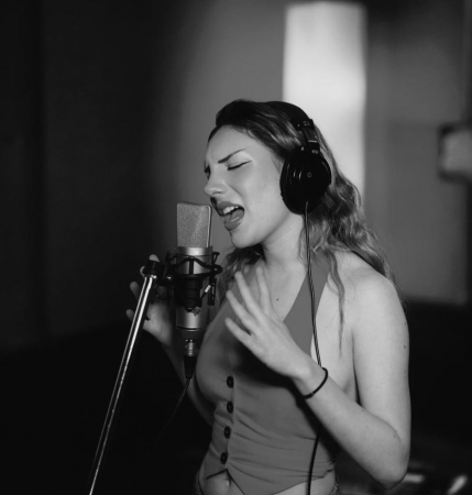 Ayla - Photo 4