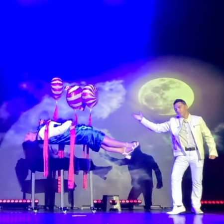 E-VOLUTION  - Photo 4