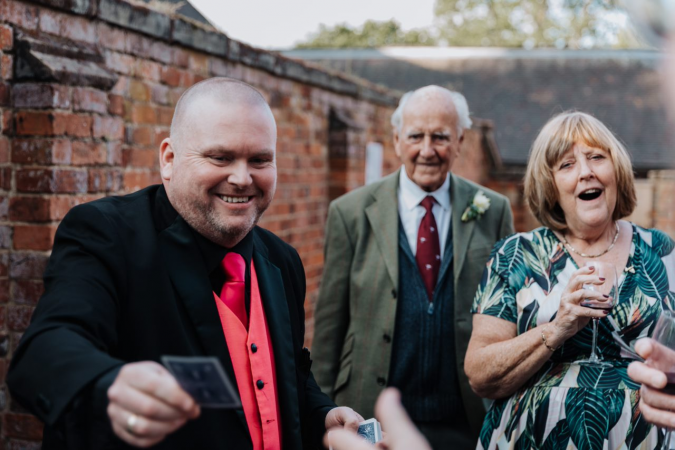 Paul Grundle Magician  - Photo 3