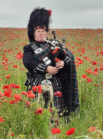 The Oxford Wedding PIper - Photo 2