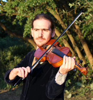 Ben Mowat Violinist