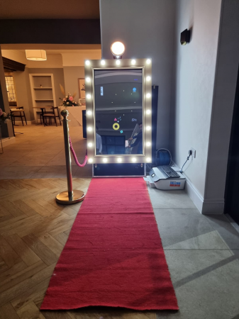 Magic Mirror for hire - Photo 4
