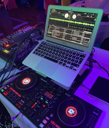 Tony James Mobile Disco - Photo 5