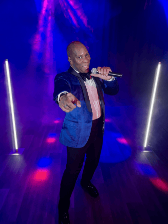 Dave Octave Sings - Photo 3