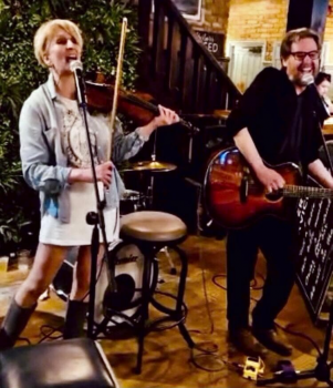 The Rhythm Fox Duo 