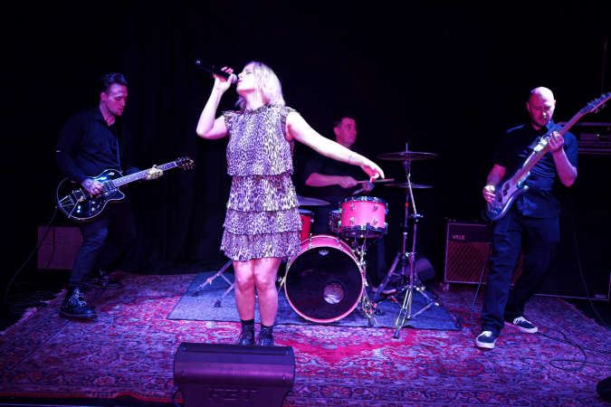 SmallTalk Cover Band - Photo 3