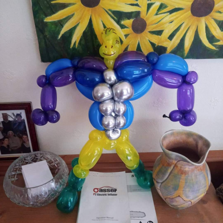 Amazing balloon animals for the party - Photo 18