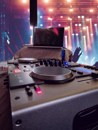 DJ Suzy music production - Photo 2