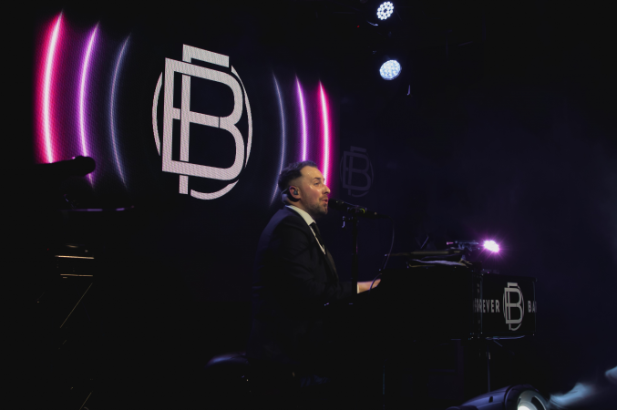 Forever Barlow - A tribute to Gary Barlow & TT - Photo 3