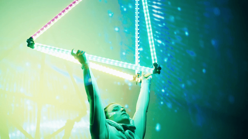 ALIATRIX | Elegant Lightshow - Photo 4