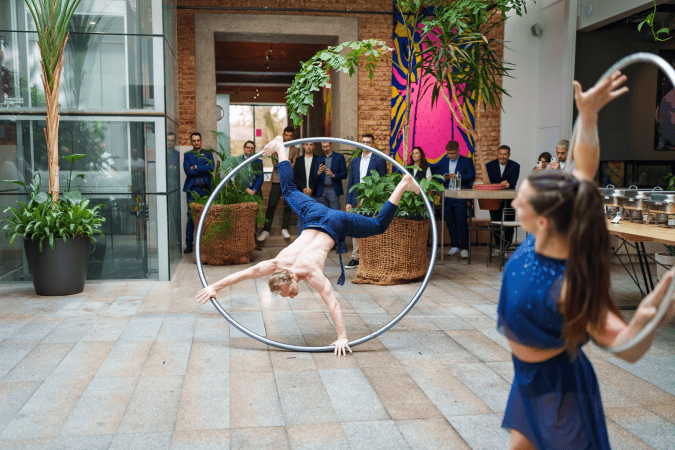 ALIATRIX | Cyrwheel acrobatic show - Photo 5
