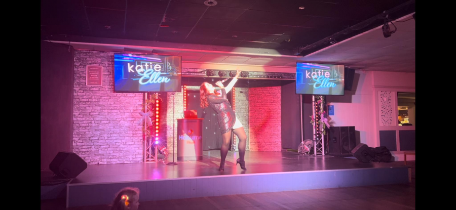 Katie Ellen  - Photo 2