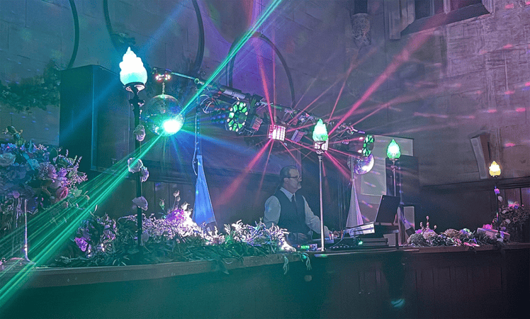 Centre Stage Discos & Karaoke - Photo 14