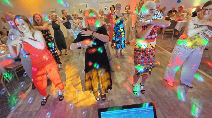 Centre Stage Discos & Karaoke - Photo 16