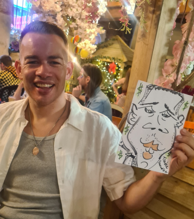 Fab the Caricaturist - Photo 2