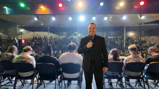 Incredible Hypnotist Richard Barker