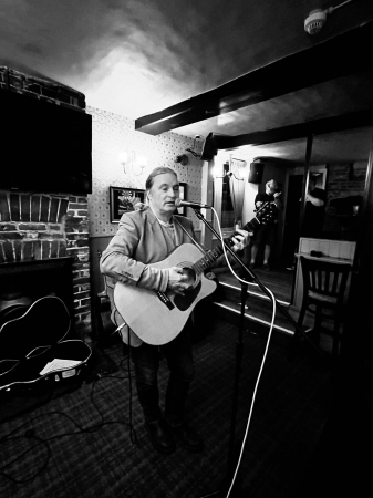 Terry Finch - Photo 2
