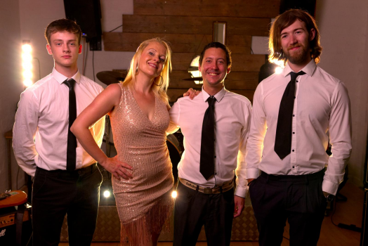 Indigo Sky Pop , Soul & Rock Band ( Duo, Trio )