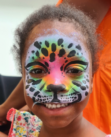 Face Painter / Balloon Twister  - Photo 6