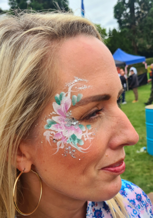 Face Painter / Balloon Twister  - Photo 12