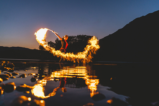 Solo Fire Show