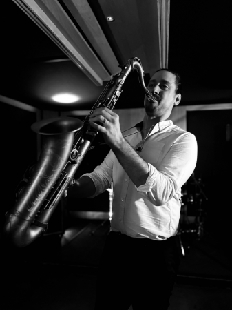 Sam Houghton Sax - Photo 29