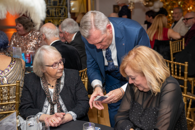 Malcolm the Magician  - Photo 9