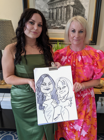 Caricaturist Extraordinaire - Photo 33