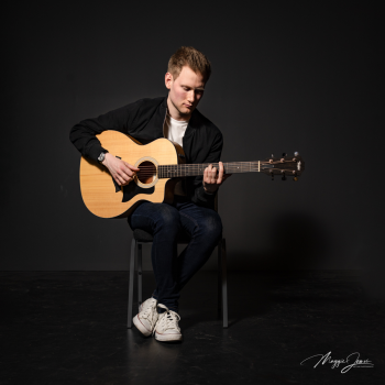 Jamie Felton Fingerstyle Guitarist
