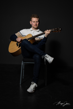 Jamie Felton Fingerstyle Guitarist - Photo 5