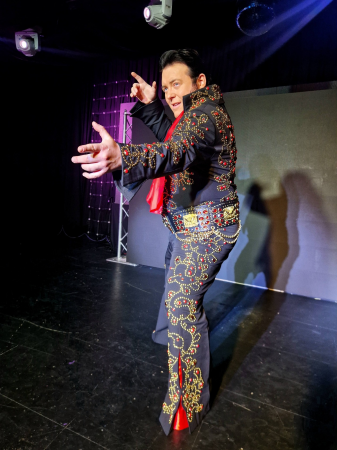 ELVIS by James Williams: 70s Concert Experience - Photo 4