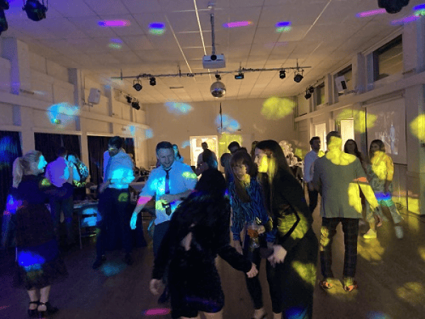 Virtual DJ Brings The Best Vibes To Dance-Floors - Photo 4