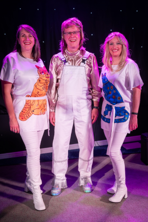 Take A Chance On Three – ABBA Tribute - Photo 9